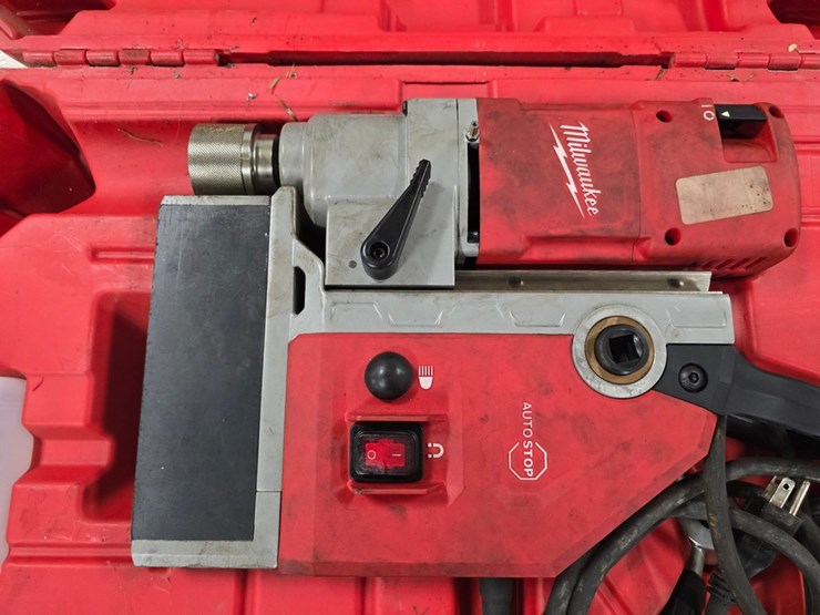 #9718-•-milwaukee-1518-electro-magnetic-drill-kit-image-3