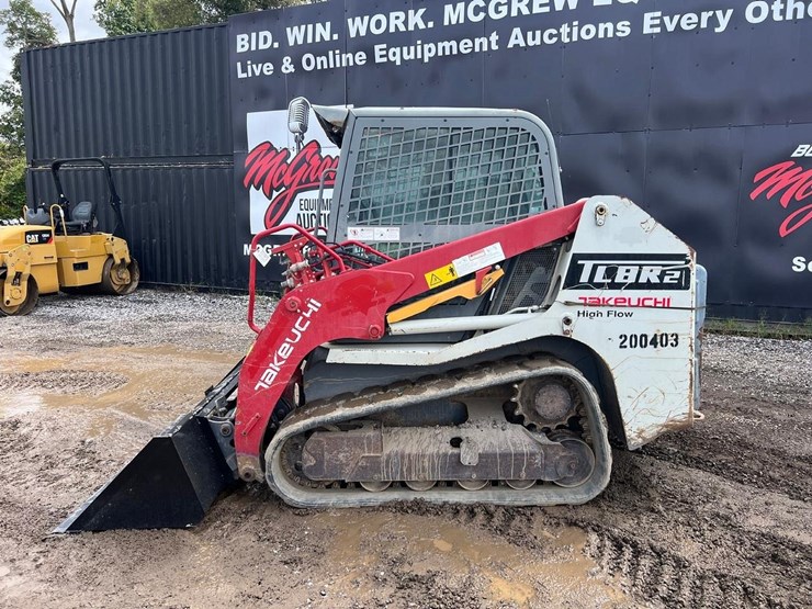2020-takeuchi-tl8r2-image-3