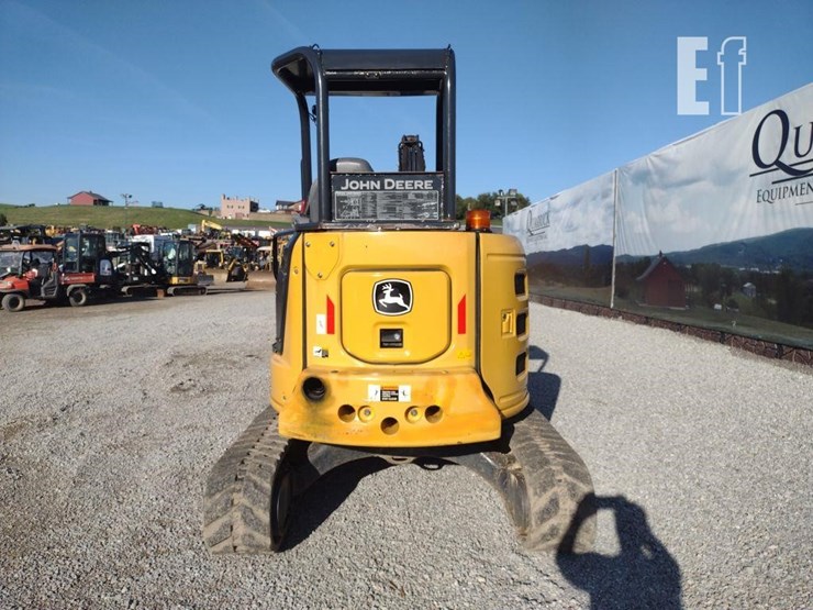 2021-deere-35g-image-4