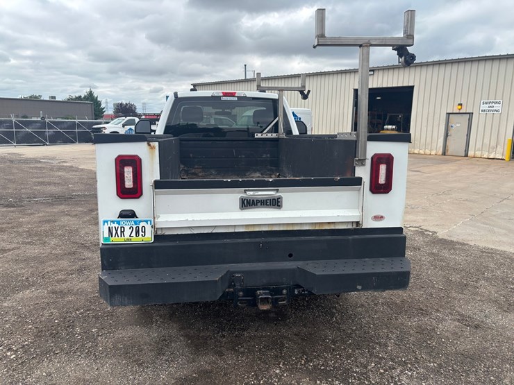 2022-ford-f250-image-3