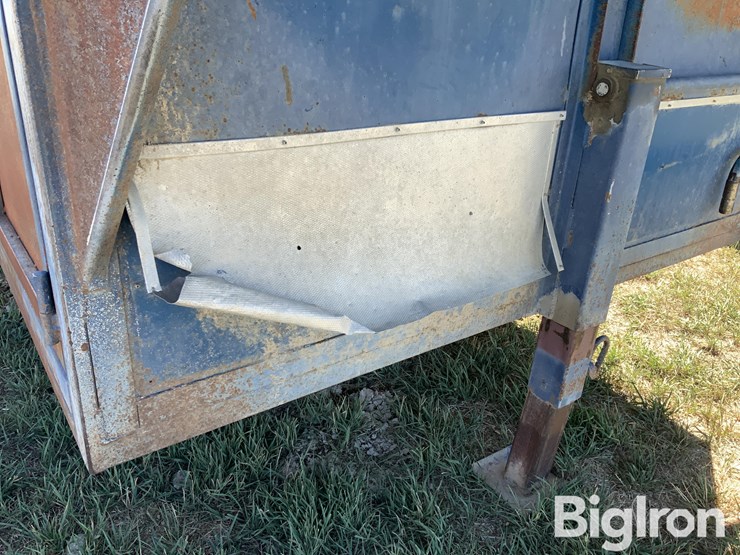 1994-pro-western-t/a-gooseneck-livestock-trailer-image-11