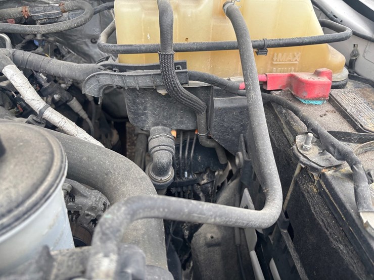 2022-ford-f250-image-31
