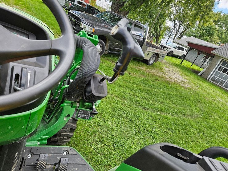 john-deere-4066m-image-31
