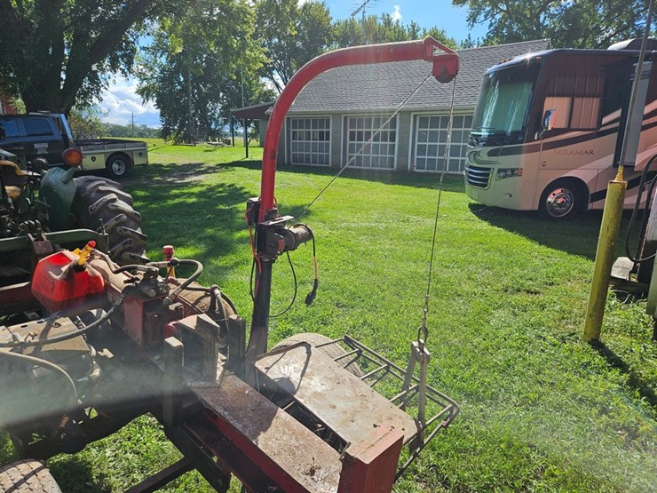 #8702-•-towable-log-splitter-image-16