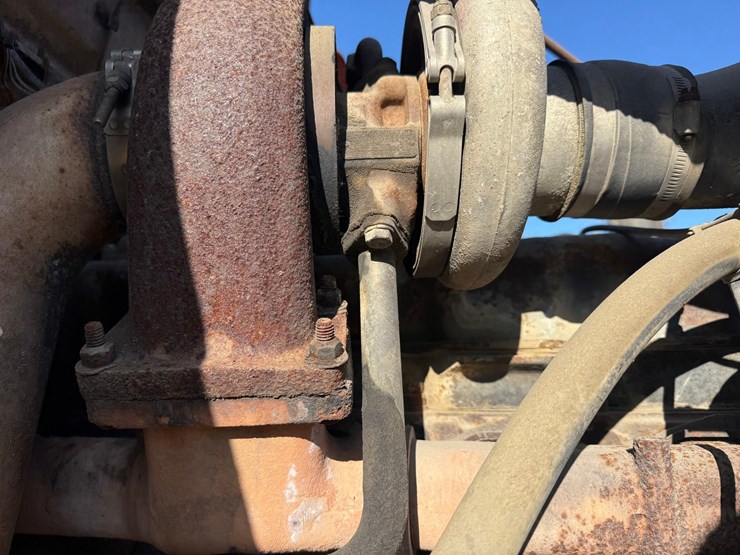 mack-dm685s-image-16