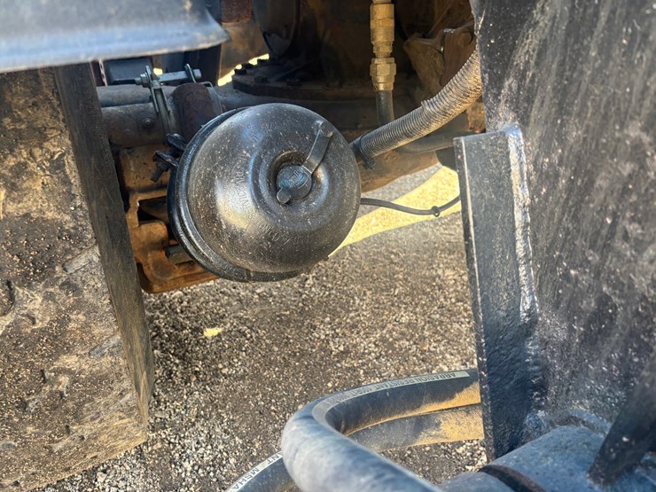 mack-rd688s-image-87