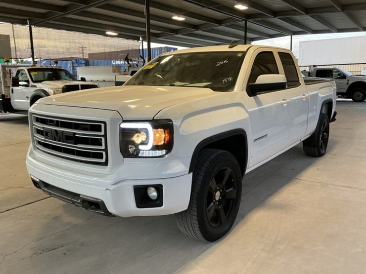 2015-gmc-sierra-1500-image-4