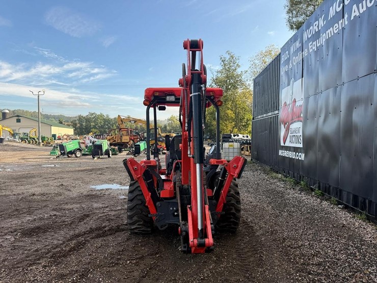 2019-kubota-l47-image-4