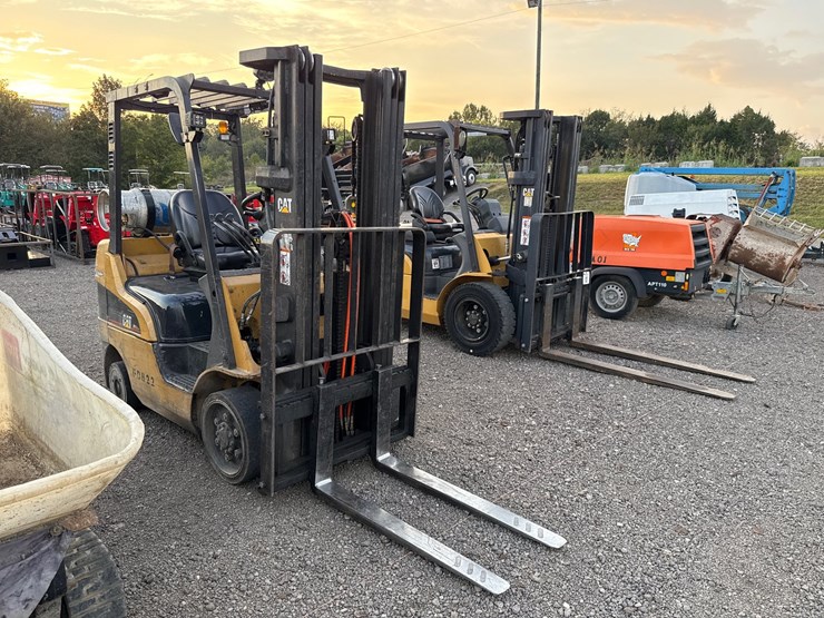 #2080-•-cat-g5000-lp-forklift-image-3