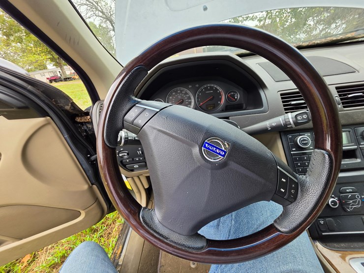2008-volvo-xc90-image-44