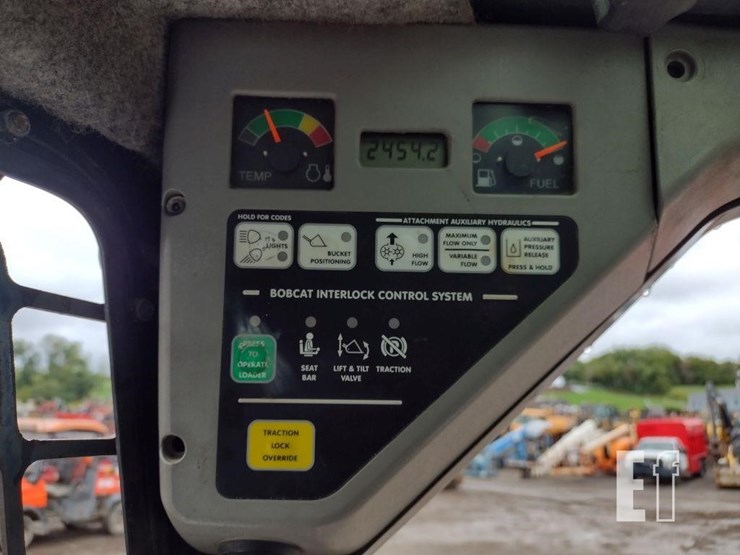 2008-bobcat-s250-image-7