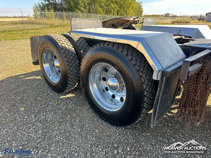 kenworth-t880-image-63