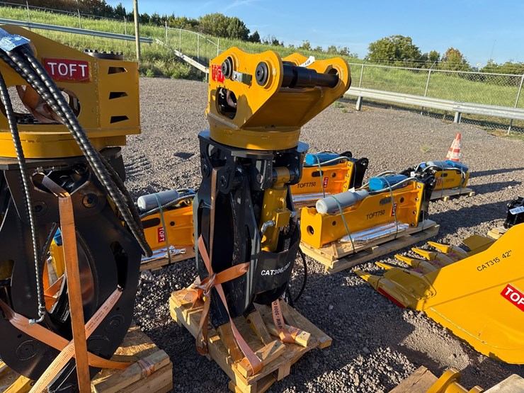 caterpillar-306-image-4