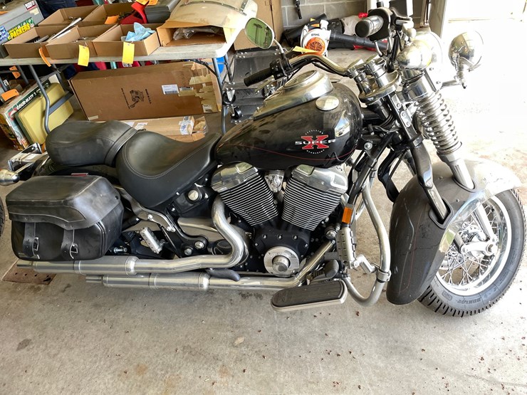 #1319-•-1999-excelsior-henderson-super-x-motorcycle-(has-wi-title)-image-4