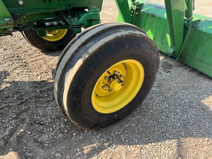 john-deere-2550-image-18