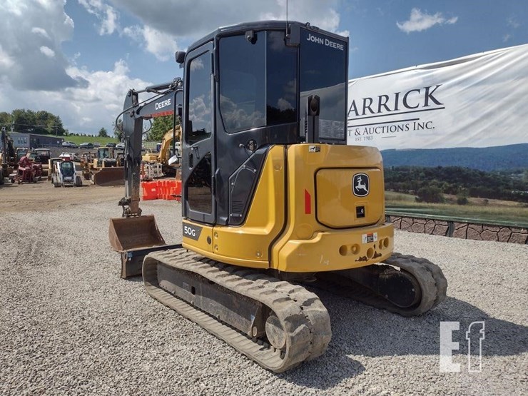 2022-deere-50g-image-37