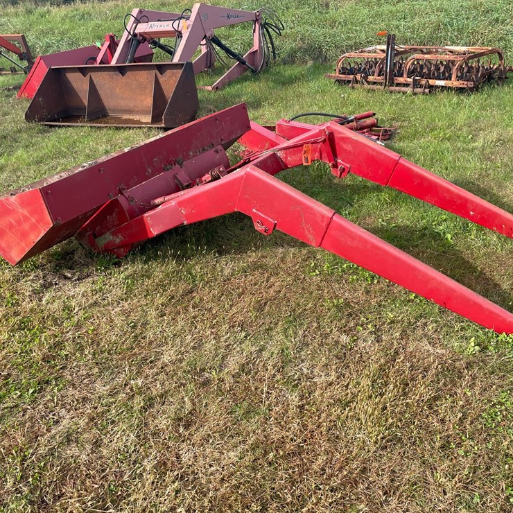 #1341 • Loader and Bucket