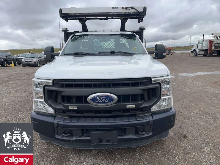 2020-ford-f350-image-8