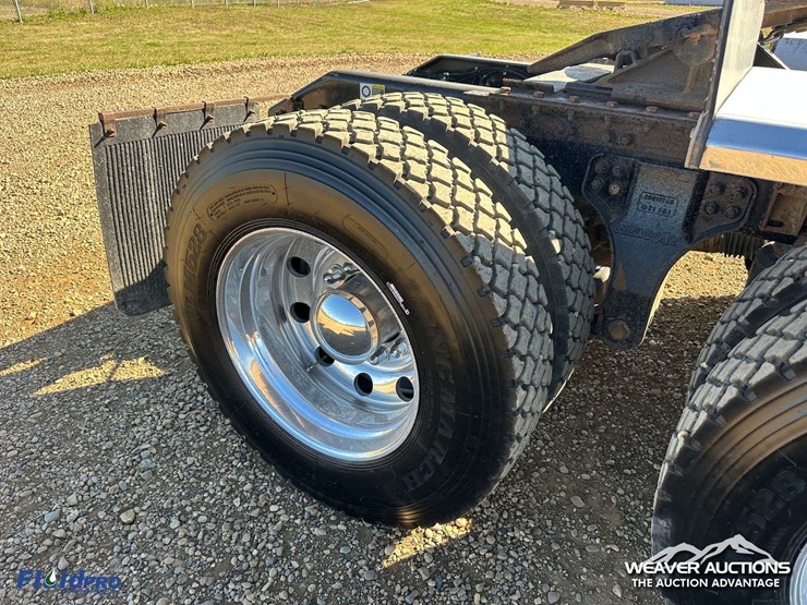 kenworth-t880-image-65