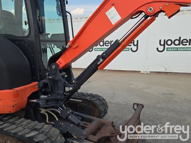 2022-kubota-kx040-4-image-26
