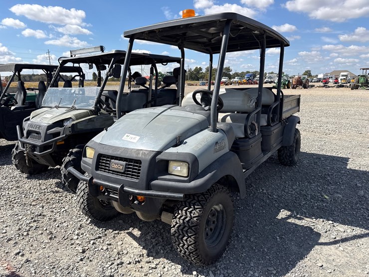 club-car-carryall-1700-image-1