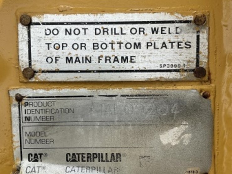 caterpillar-143h-image-20