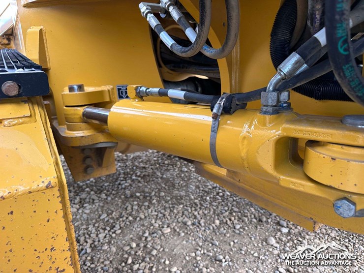 john-deere-872-image-84