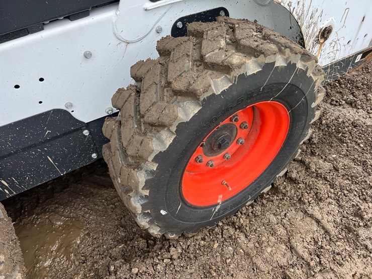 2018-bobcat-s570-image-14