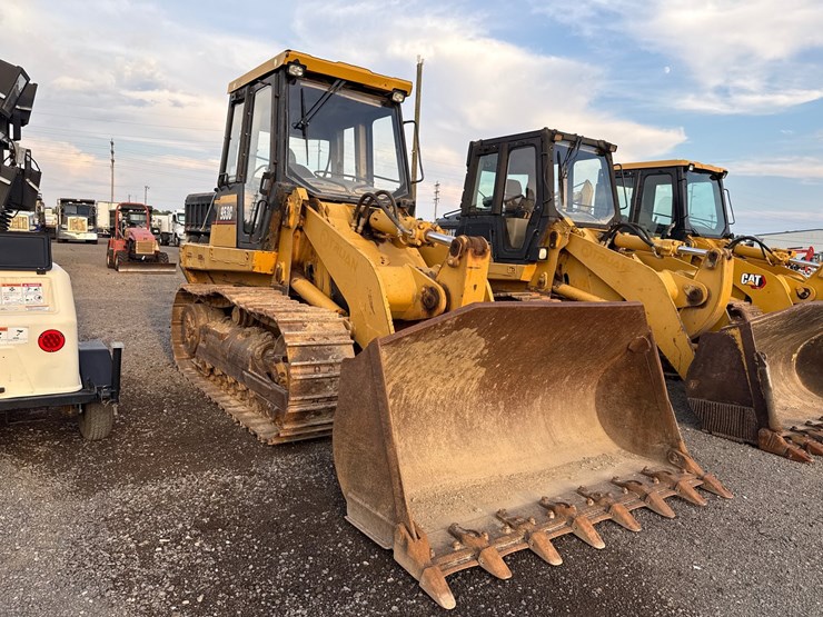 caterpillar-953c-image-3