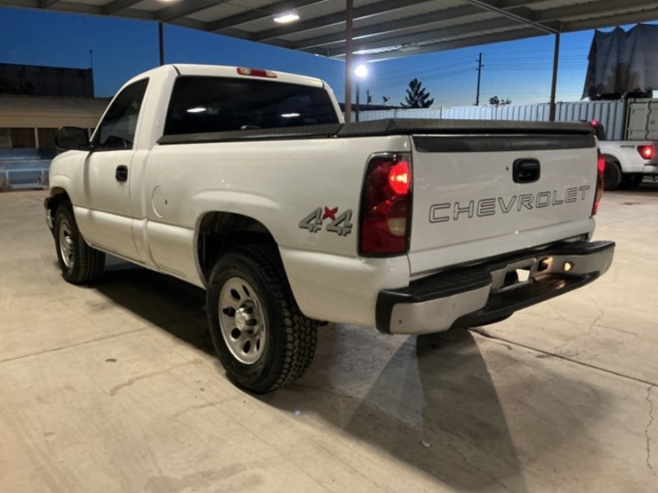 2007-chevrolet-silverado-1500-image-5