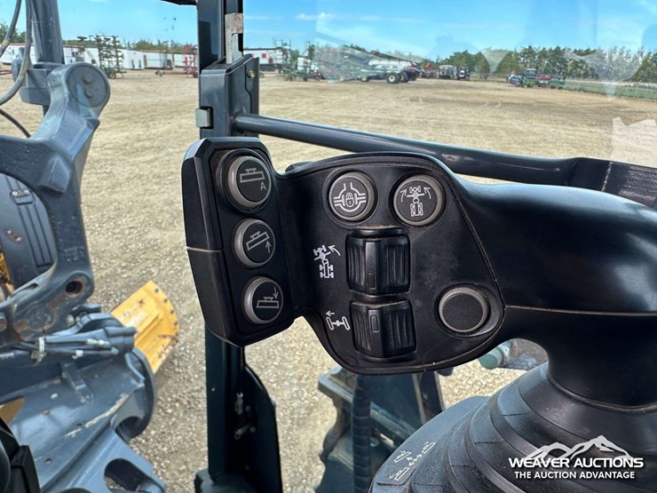 john-deere-872-image-13