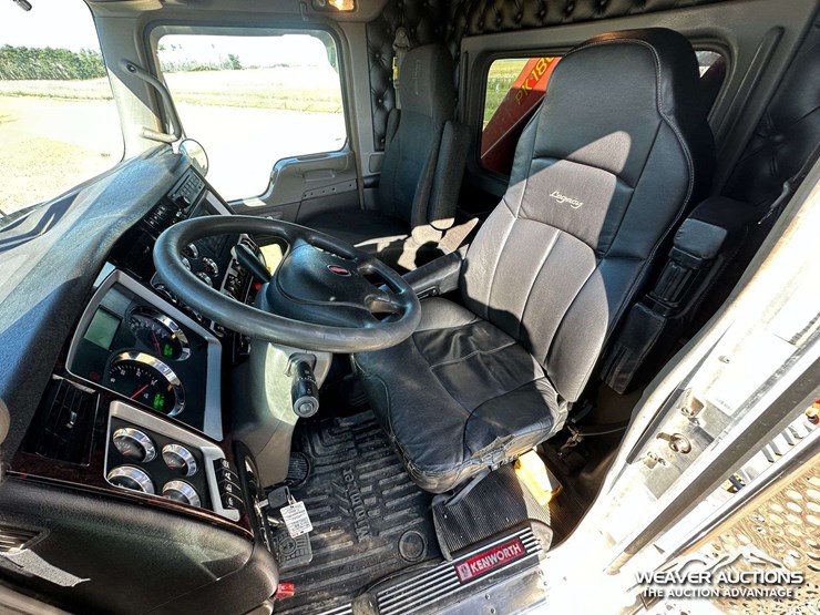 kenworth-t800-image-9