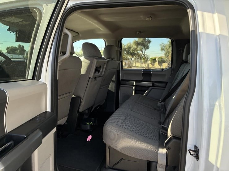 2018-ford-f550-xlt-image-16