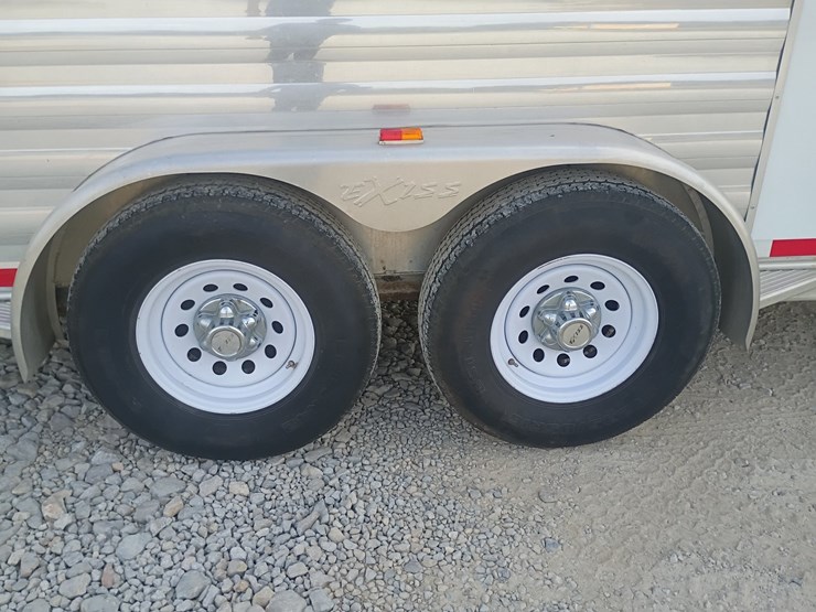 2012-custom-trailer-image-57