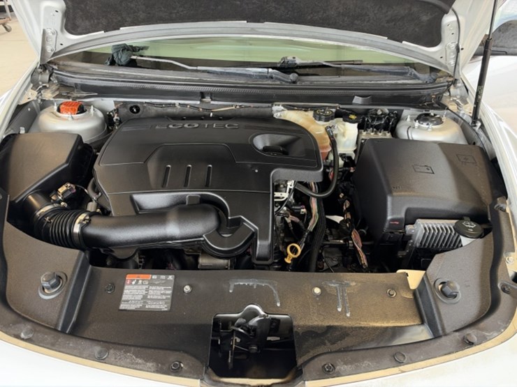 2012-chevrolet-malibu-sdn-image-11