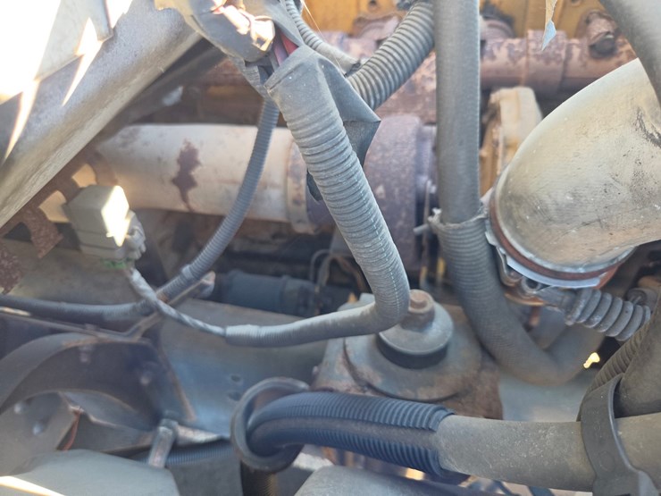 2000-caterpillar-3126-image-57