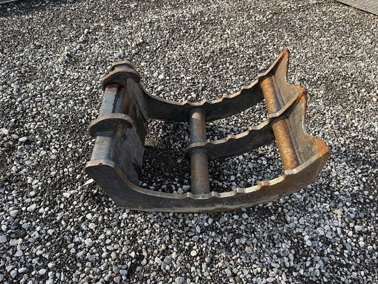 bobcat-21”-excavator-grapple-image-1