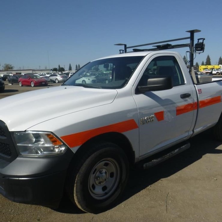 2015 DODGE 1500