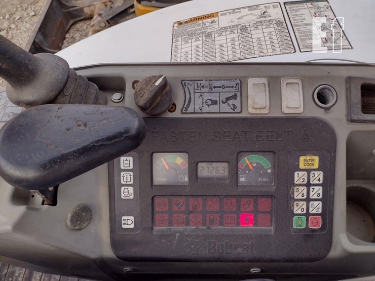 2010-bobcat-e35-image-7