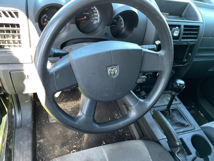 2007-dodge-nitro-image-35