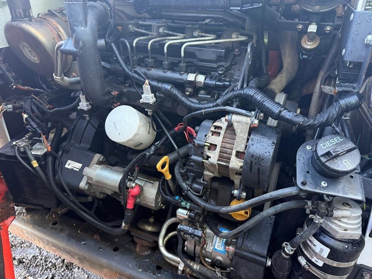 2019-bobcat-t650-image-15