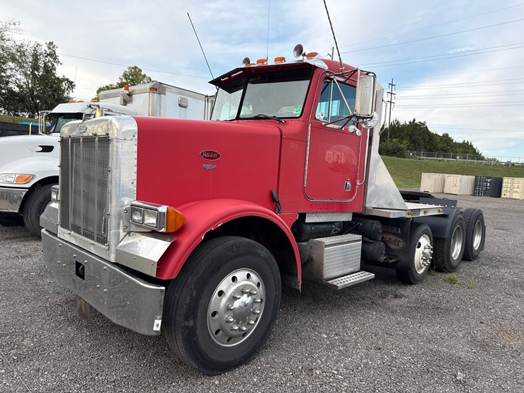 1997-peterbilt-357-image-1