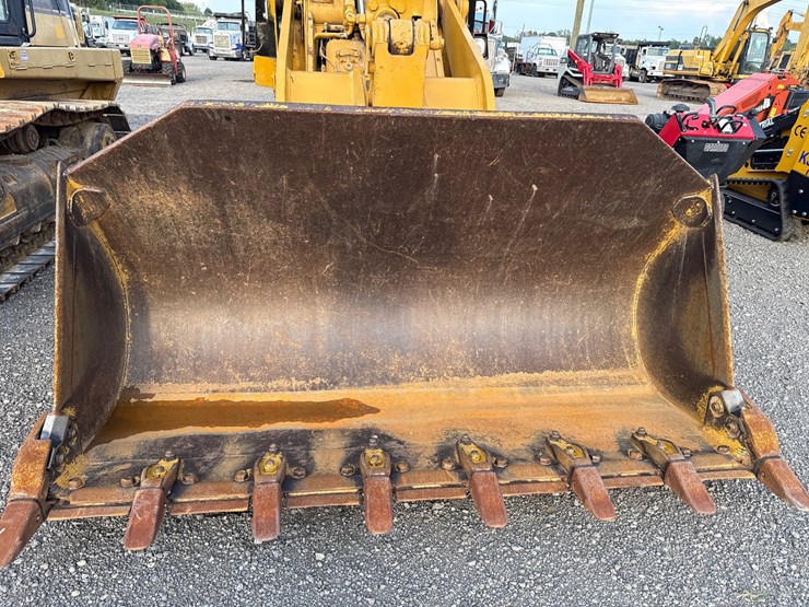 caterpillar-953c-image-4