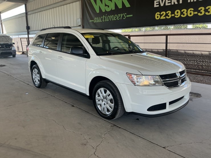 2016-dodge-journey-image-2