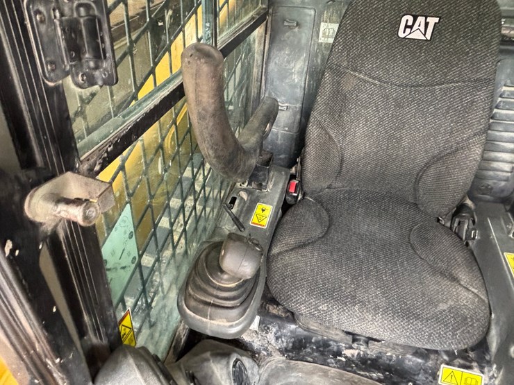 caterpillar-259d-image-54
