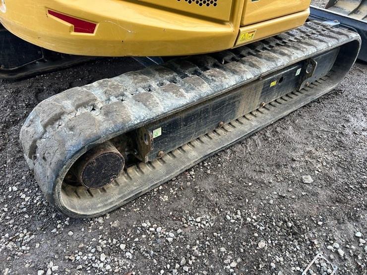 2023-caterpillar-305cr-image-19