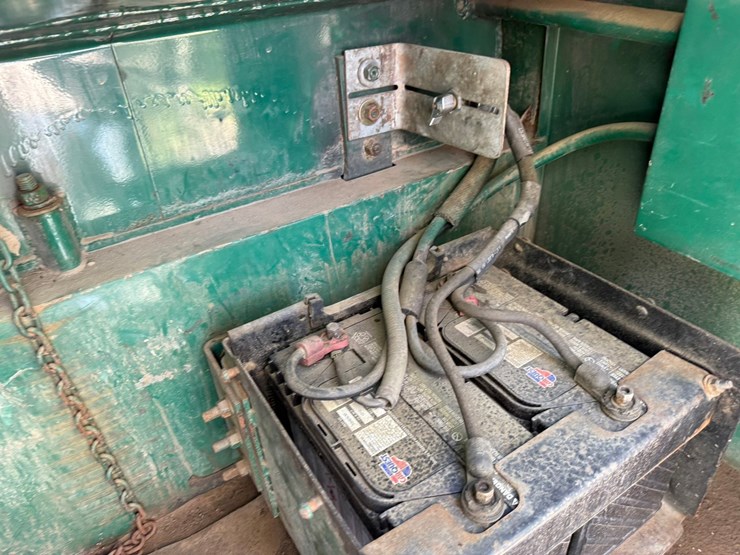 1991-ford-l8000-image-58