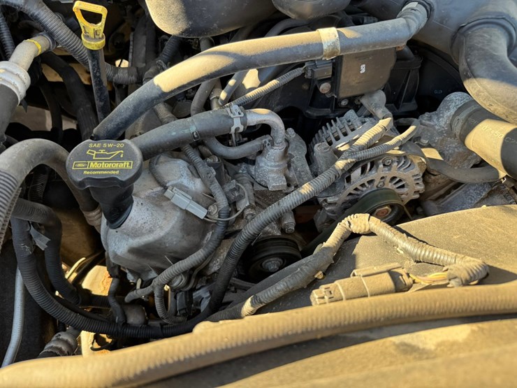 2013-ford-f550-image-46