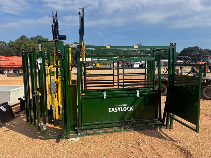 #8128-•-arrowquip-easy-lock-squeeze-chute-image-3