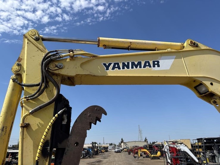 2005-yanmar-vi075-a-hydraulic-excavator-image-19
